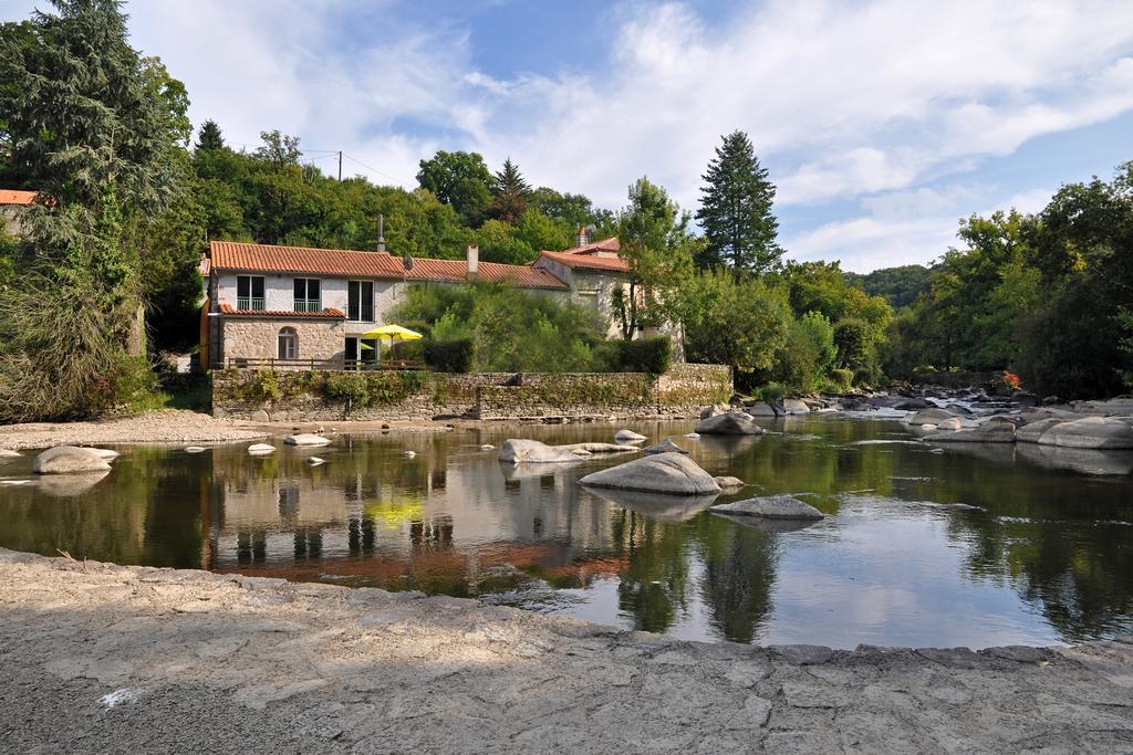 Gîte proche Puy du Fou Mortagne-sur-Sevre Zimmer foto